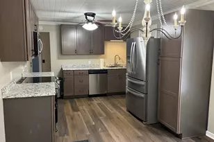 455 N Kennedy St, Metter, GA 30439 - Photo 23