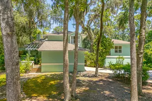 123 Plemmons Dr, Saint Simons, GA 31522 - Photo 1