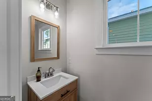 711 E 32nd St, Savannah, GA 31401 - Photo 25