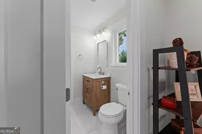 711 E 32nd Street, Savannah, GA 31401 - Photo 37