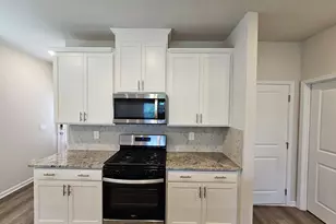 4548 Red Lion Pl, Lawrenceville, GA 30044 - Photo 5
