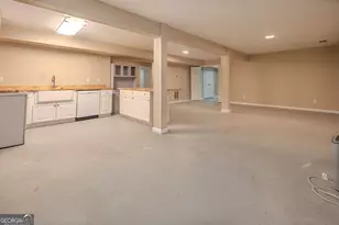 729 Wellington Dr, Monroe, GA 30655 - Photo 33