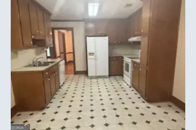 3904 Pointers Way SW, Conyers, GA 30094 - Photo 9