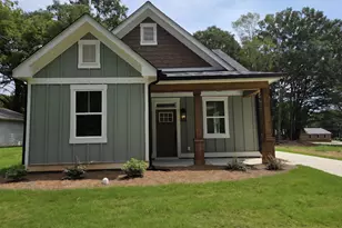 513 Harris St, Monroe, GA 30655 - Photo 1
