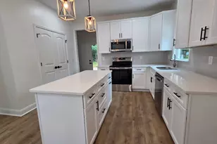 513 Harris St, Monroe, GA 30655 - Photo 11