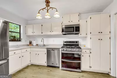 605 Dunbar Drive #605, Atlanta, GA 30338 - Photo 9