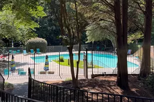 605 Dunbar Dr, Atlanta, GA 30338 - Photo 27