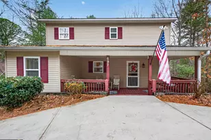 697 Zeppelin Strasse, Helen, GA 30545 - Photo 1