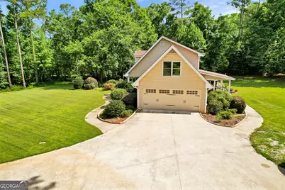 3157 E Fairview Road SW, McDonough, GA 30252 - Photo 3