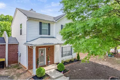 126 Stillwood Drive, Newnan, GA 30265 - Photo 1