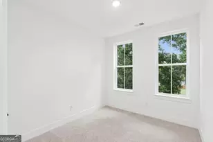 650 Memphis Dr, Scottdale, GA 30079 - Photo 17