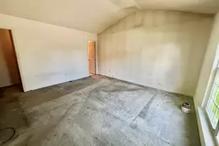5781 Eagles Feather Ln, Riverdale, GA 30274 - Photo 15
