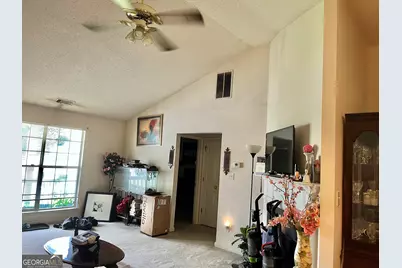5781 Eagles Feather Lane, Riverdale, GA 30274 - Photo 5
