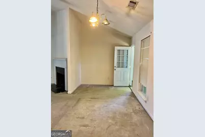5781 Eagles Feather Lane, Riverdale, GA 30274 - Photo 11
