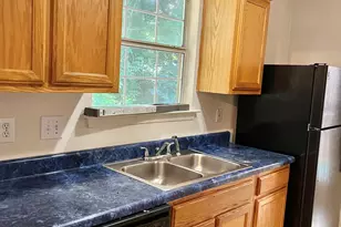 5781 Eagles Feather Ln, Riverdale, GA 30274 - Photo 9