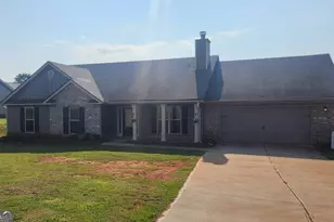 347 Pleasant Hill Church Rd NE, Winder, GA 30680 - Photo 3