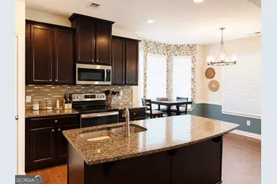 7527 Stone Creek Path, Lithonia, GA 30038 - Photo 5
