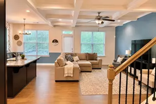 7527 Stone Creek Path, Lithonia, GA 30038 - Photo 3