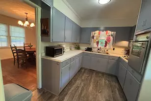 152 Crest Dr, Cochran, GA 31014 - Photo 9
