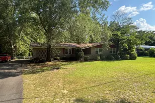 152 Crest Dr, Cochran, GA 31014 - Photo 5