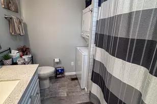 884 S Lake Dr, East Dublin, GA 31027 - Photo 25