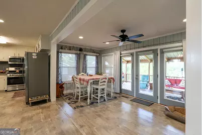 884 S Lake Drive, East Dublin, GA 31027 - Photo 17