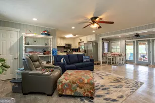 884 S Lake Dr, East Dublin, GA 31027 - Photo 15