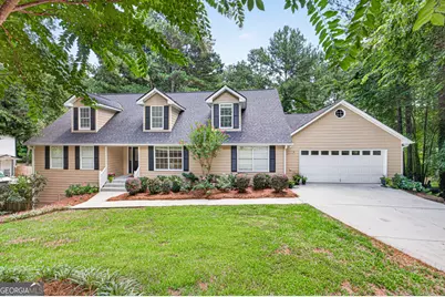 1074 Westchester Drive SW, Lilburn, GA 30047 - Photo 3