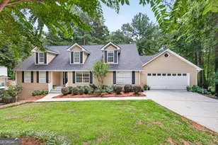 1074 Westchester Dr SW, Lilburn, GA 30047 - Photo 3