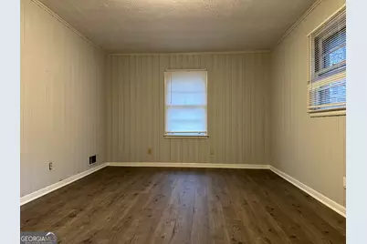4522 Ridge Drive, Forest Park, GA 30297 - Photo 9