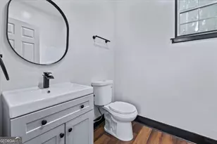 604 W 40th St, Savannah, GA 31415 - Photo 29