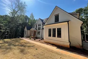 242 Carriage Ave, Jefferson, GA 30549 - Photo 3