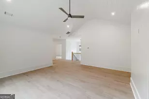 242 Carriage Ave, Jefferson, GA 30549 - Photo 41