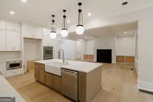 242 Carriage Ave, Jefferson, GA 30549 - Photo 17