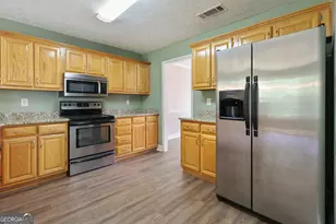 305 Brook Hollow Dr, McDonough, GA 30252 - Photo 9