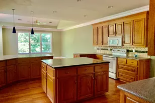 727 Kings Bench Dr, Hartwell, GA 30643 - Photo 5