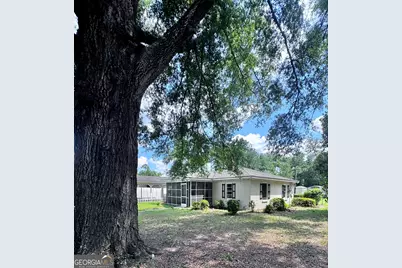 138 Register Avenue, Reidsville, GA 30453 - Photo 3