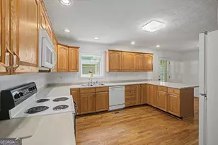 596 Morningside Dr, Hiram, GA 30141 - Photo 19