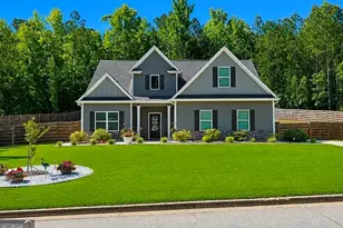 20 Hawthorn Ln, Covington, GA 30014 - Photo 1