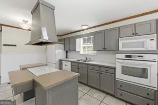 617 Bradley Ave, Lafayette, GA 30728 - Photo 11