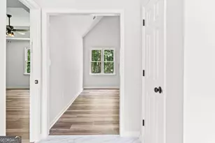 275 Mosby Woods Dr, Newnan, GA 30265 - Photo 5