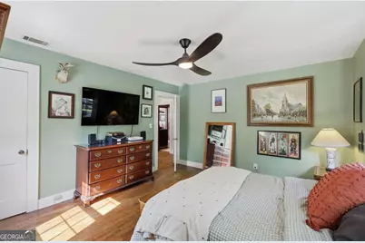 2301 E 40th Street, Savannah, GA 31404 - Photo 17