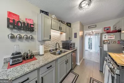 1688 Grist Mill Drive, Marietta, GA 30062 - Photo 5