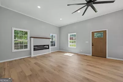 203 Main Street SE, Toomsboro, GA 31090 - Photo 7