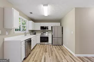 3735 Wake Robin Way, Cumming, GA 30040 - Photo 17