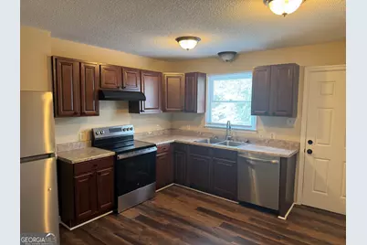 98 Pineview Drive #A, Forsyth, GA 31029 - Photo 3