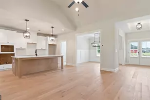 17 Cloverhurst Dr, Newnan, GA 30263 - Photo 7
