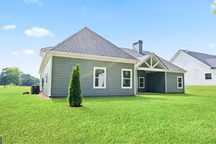 17 Cloverhurst Dr, Newnan, GA 30263 - Photo 37