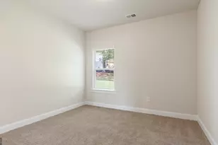 17 Cloverhurst Dr, Newnan, GA 30263 - Photo 23