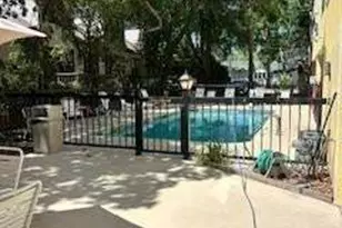 609 Beachview Dr, Saint Simons, GA 31522 - Photo 9